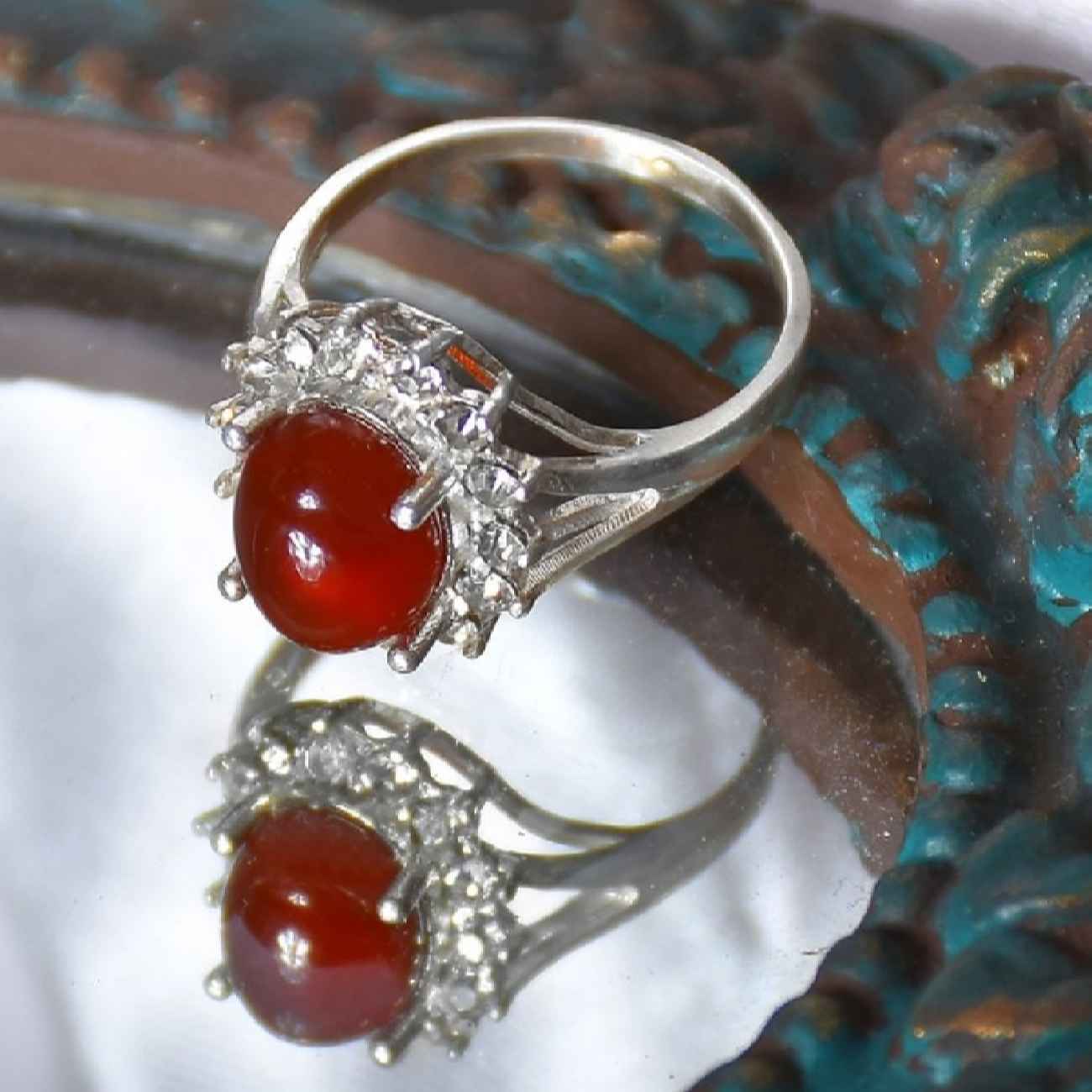 Persian Women’s Silver Ring Agate with Red Gemstone & Flower Design