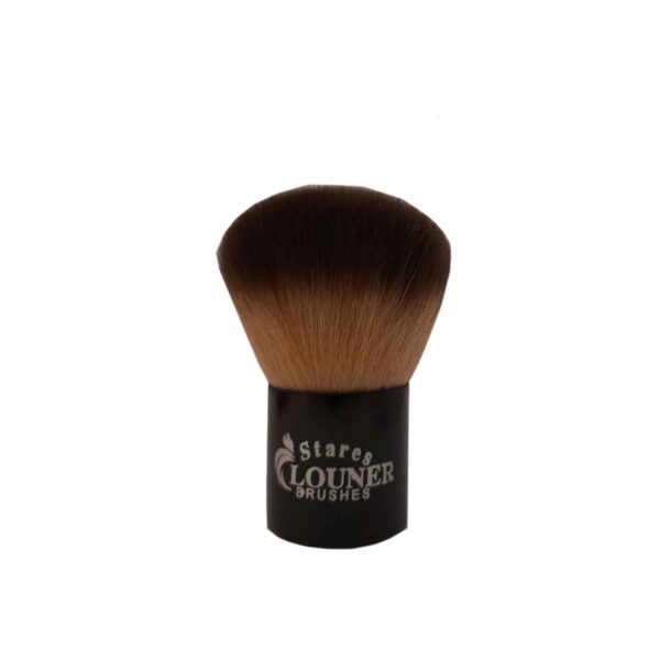 Travel-Friendly Cosmetic Brush – Soft and Elegant Design