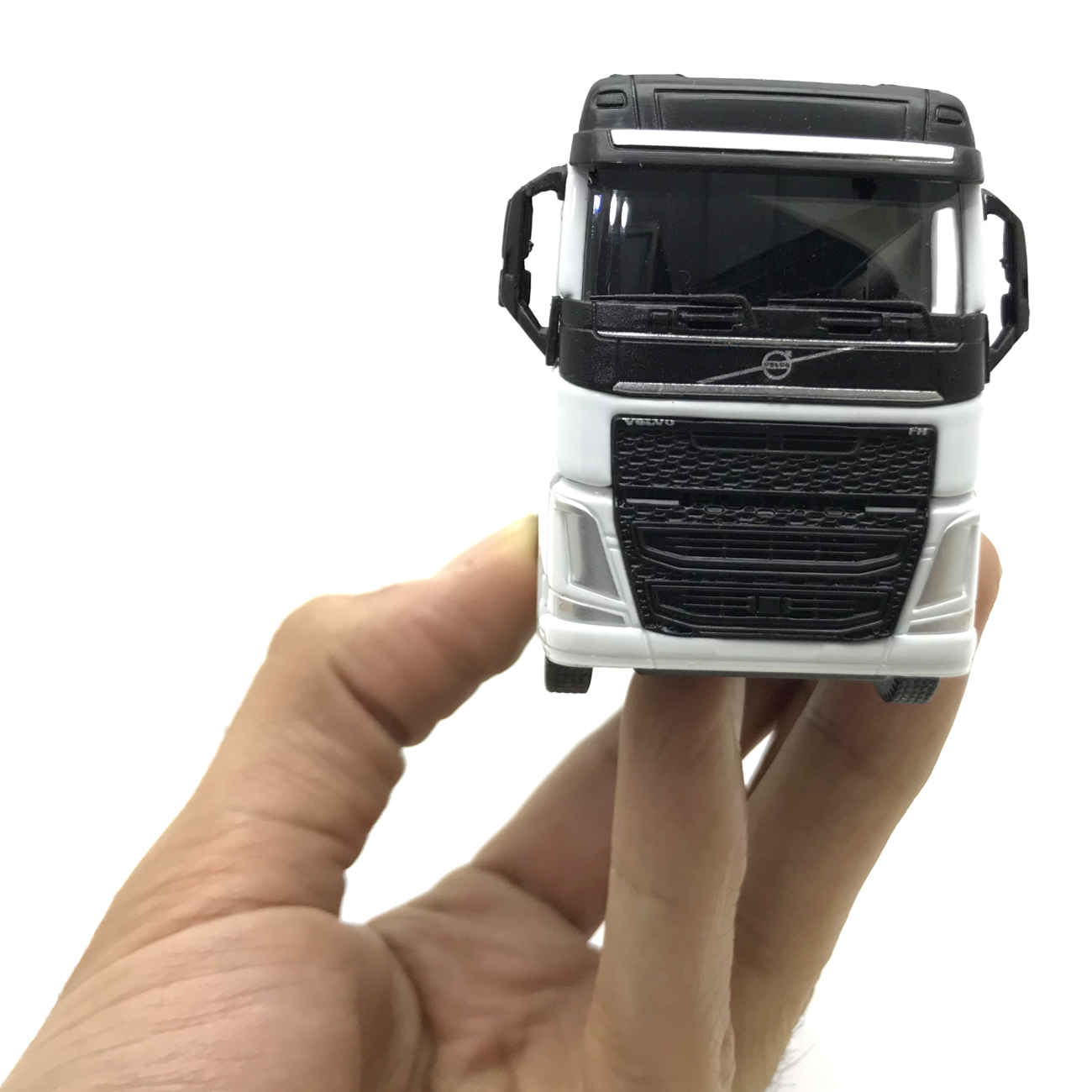 Volvo two-axle LV1 1928 Lorry Toy Truck - A Stunning Replica Designed ...