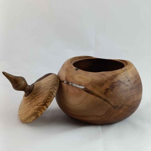 Wooden Candy Bowl – A Perfect Blend of Style and Functionality for Treats and Snacks
