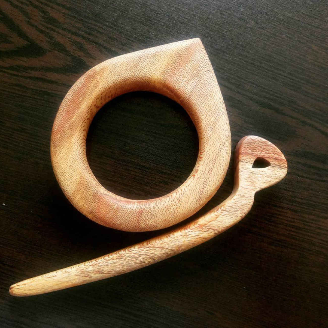 Persian Wooden Hair Stick – Handcrafted Perfect for Everyday Styling