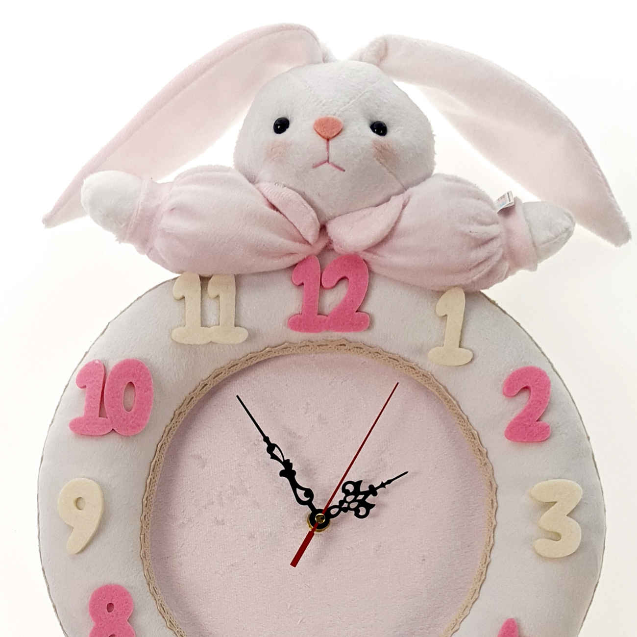 Wooden Nursery Wall Clock – Perfect for Cozy & Minimalist Children’s Room with Rabbit Design