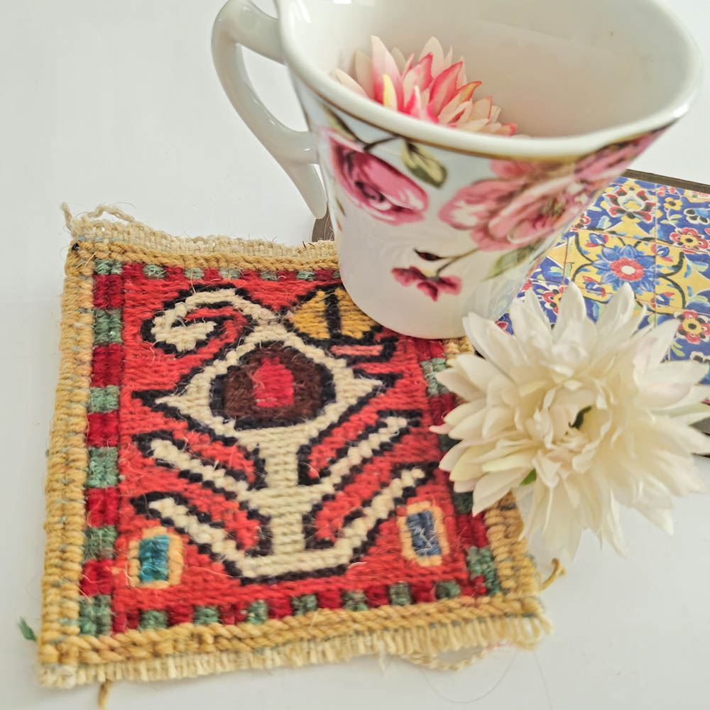 Handwoven Persian Kilim Coaster – Traditional Accessory in Geometric Design