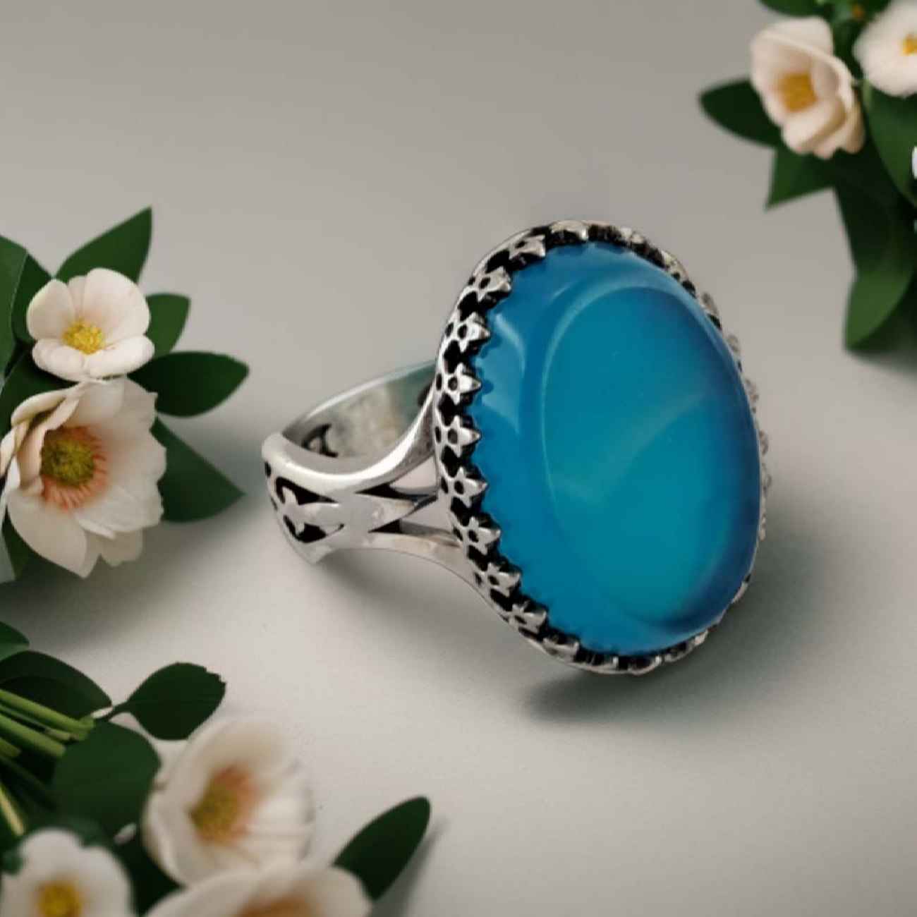 Persian Men’s Silver Ring with Agate & Spearhead Design in Turquoise Gemstone