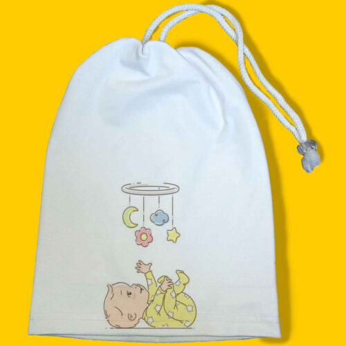 Soft and Stylish Baby Hat – Suitable for (0 to 12 months)