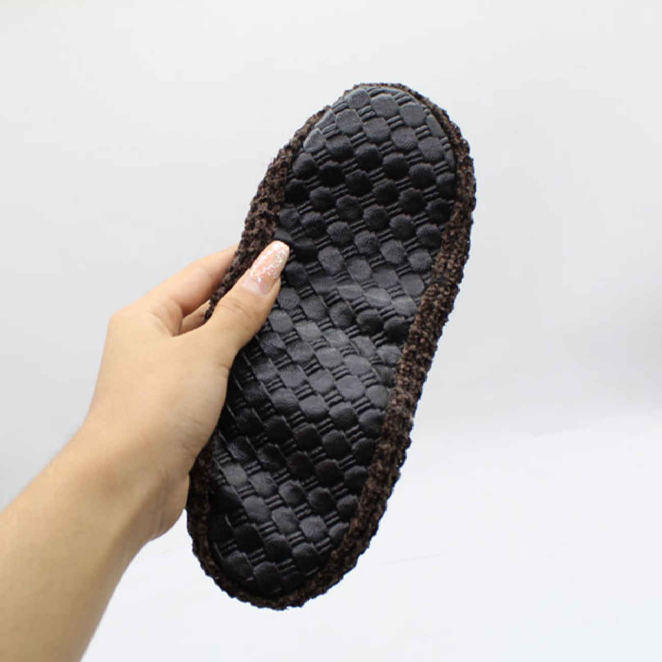 Women’s Crochet Slipper Nikta with Leopard Design in Brown