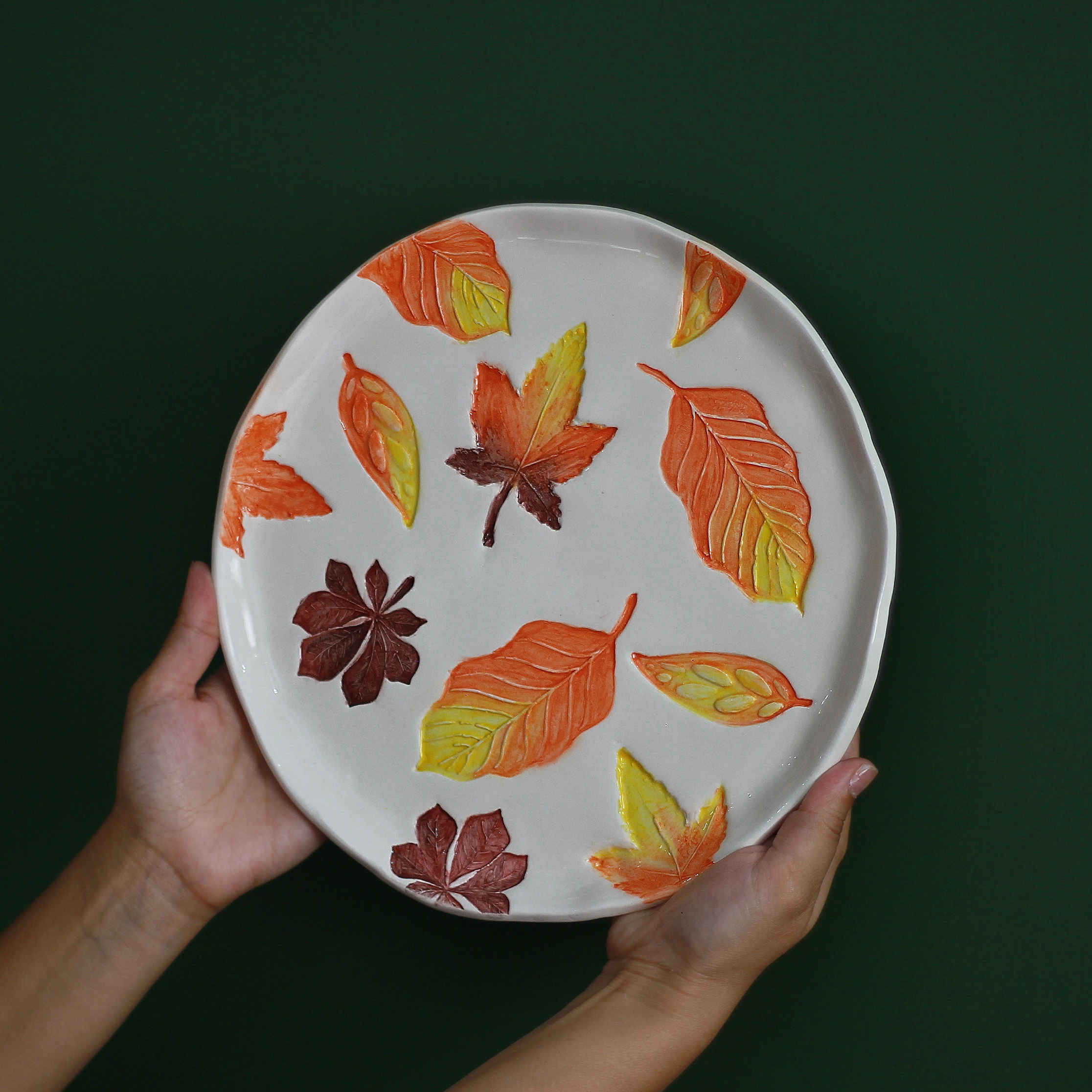 Ceramic Dinnerware Plate – Autumn Leave Pattern, Microwave & Dishwasher Safe