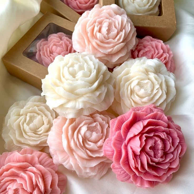 Beeswax Candle for Women Gift Set Bundle, Pack of 2