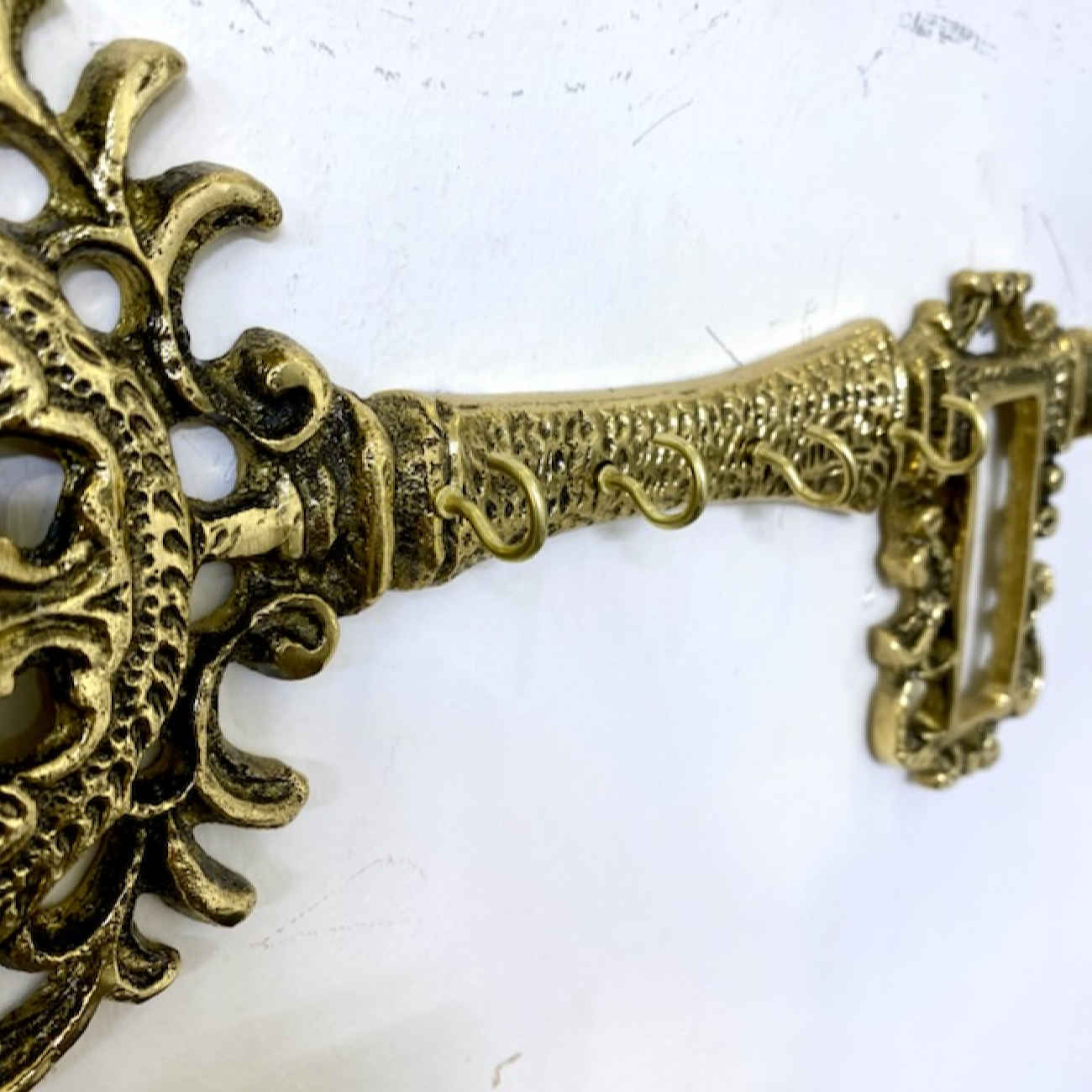 Brass Wall Key Holder – Perfect for Any Room & Home Decor Style