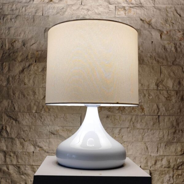 Elegant White Minimalist Table Lamp Simple, Stylish, and Beautiful Lighting for Any Space