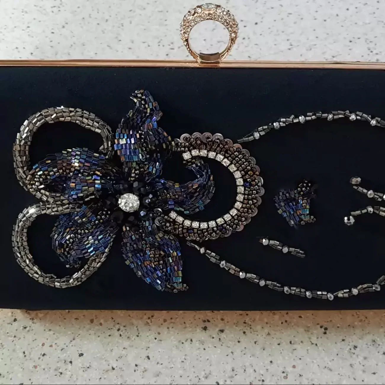 Exquisite Hand Beaded Clutch Bag with Elegant Handcrafted Design