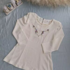 Handcrafted White Women’s Shirt with Exquisite Embroidery