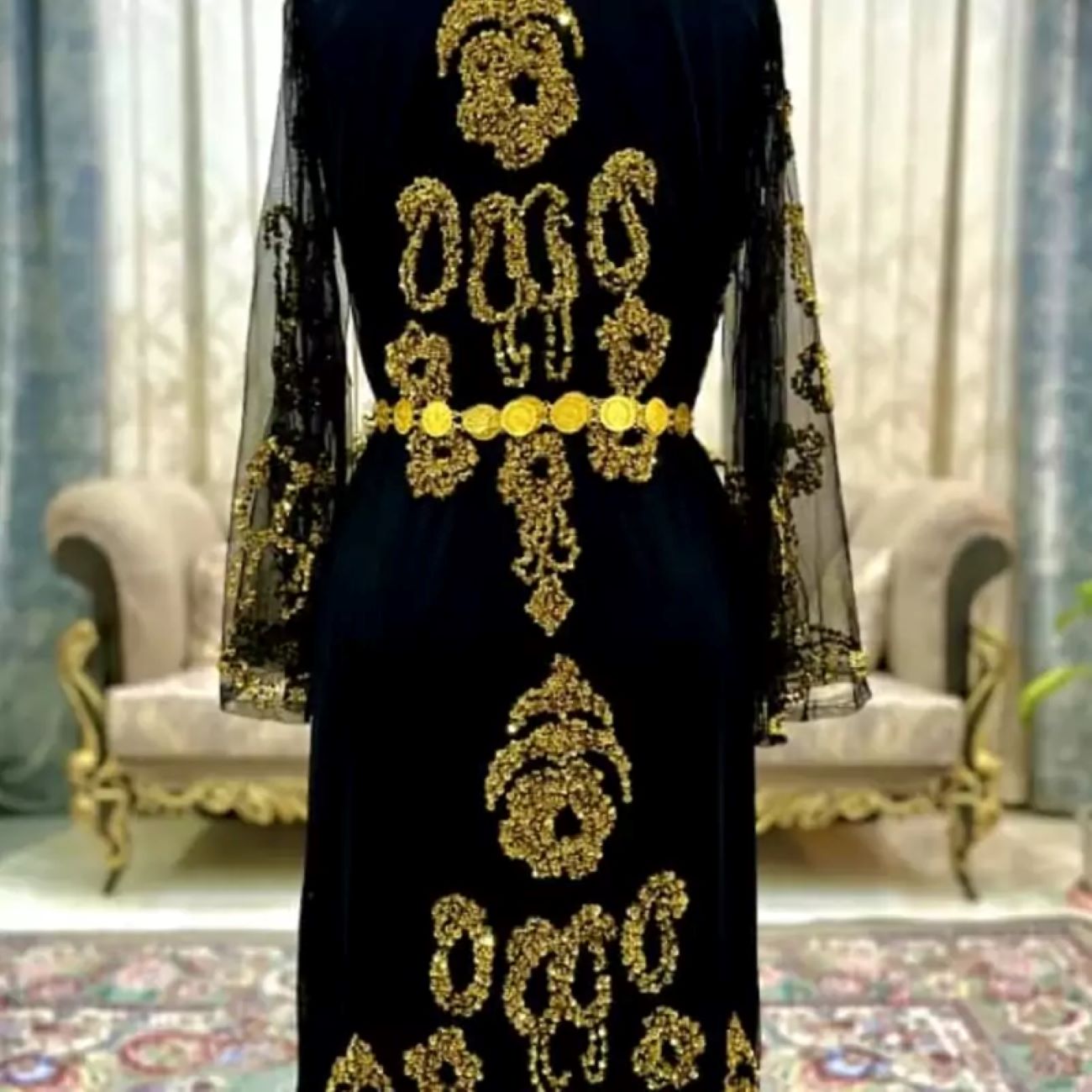 Radiant Kurdish Dress with Jewelry Embroidery –  Timeless Blend of Tradition and Glamour