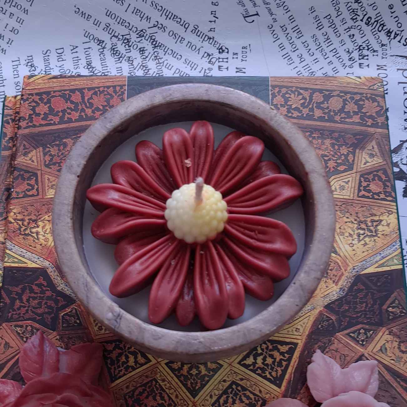 Aromatic Wood Jar Candles with Margarita Flower Design