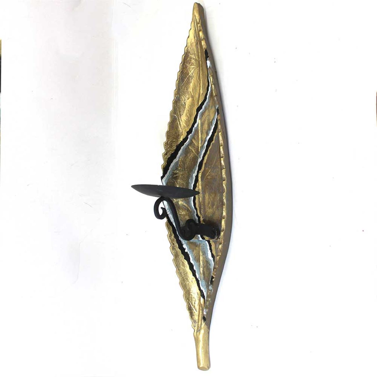 Elegant Ceramic Wall Candle Holder Leaf Design – A Timeless Piece for Your Home