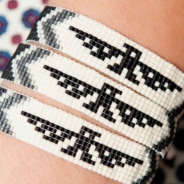 Elegant Eagle Design Beaded Bracelet for Men