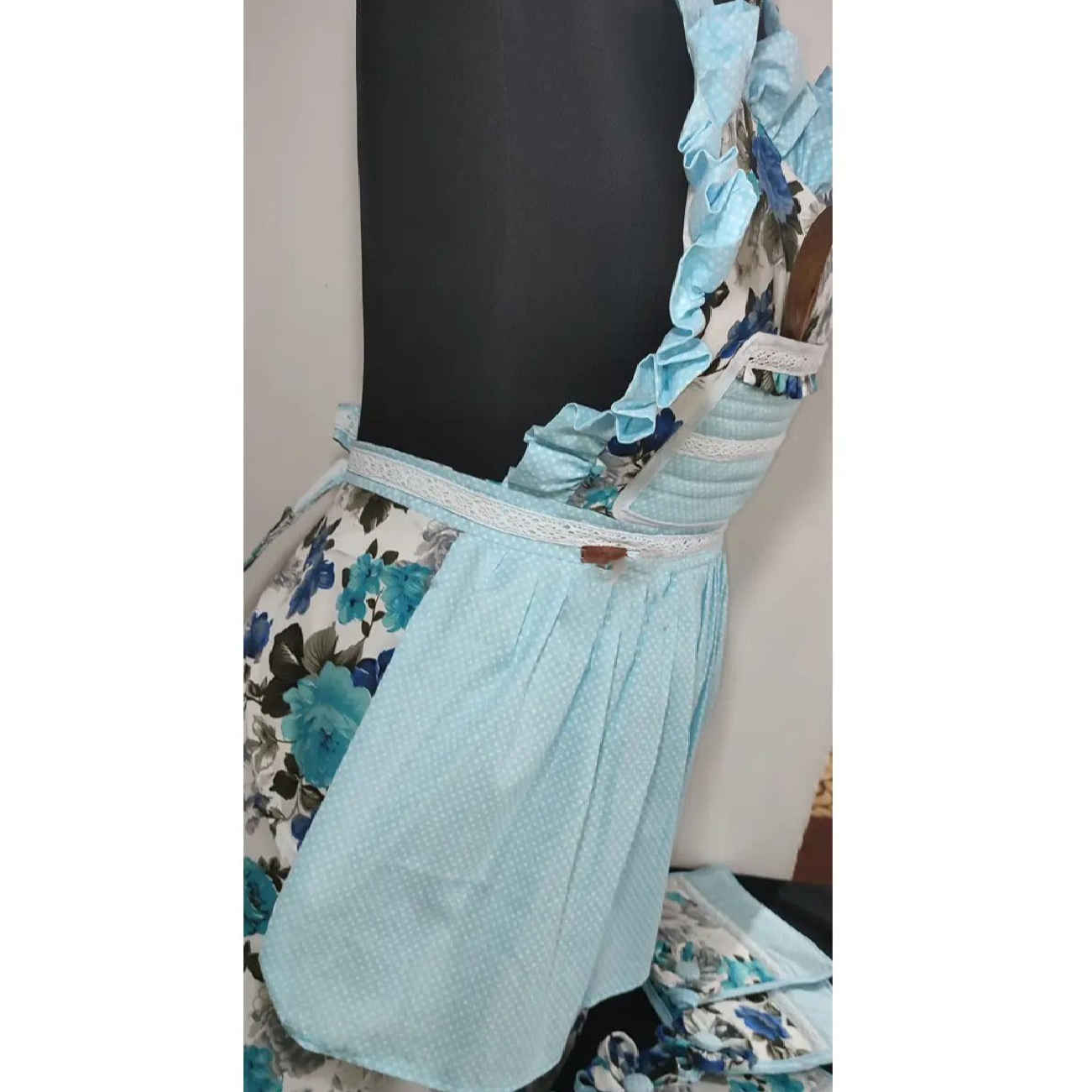 Fantasy Kitchen Apron with Haert Design