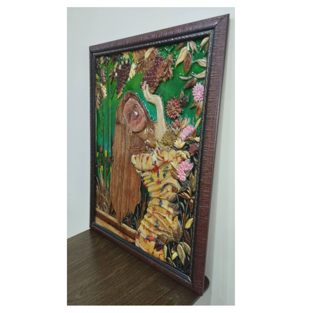 Marquetry Artwork of a Girl in Garden – Timeless & Luxury Handcrafted Art