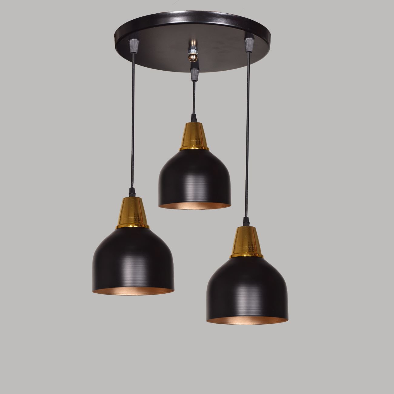 Metal Cluster Pendant Ceiling Light – The Ideal Feature for Modern Homes
