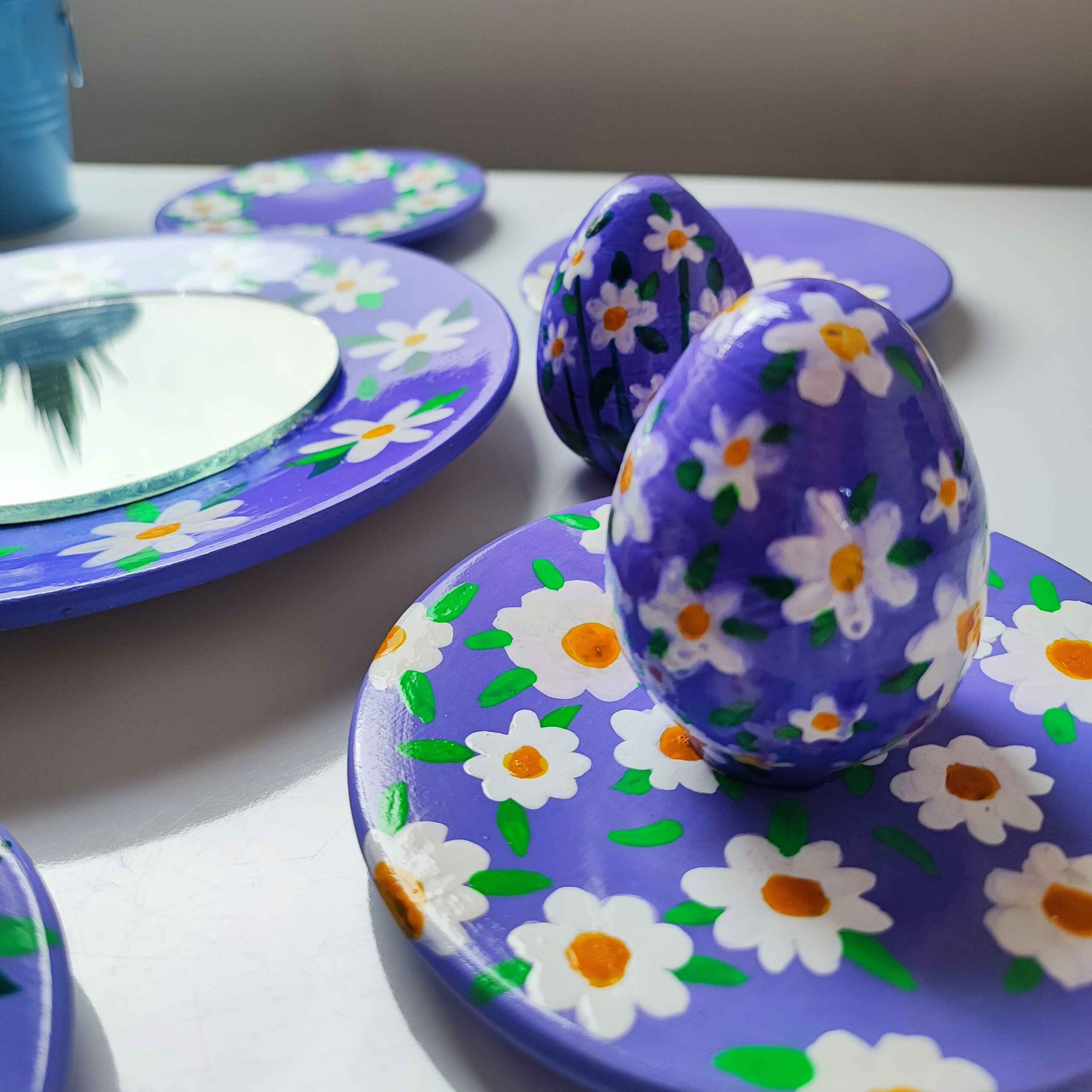 Persian Nowruz Haft Seen Set with Timeless Chamomile Floral Painted Pattern Set of 9