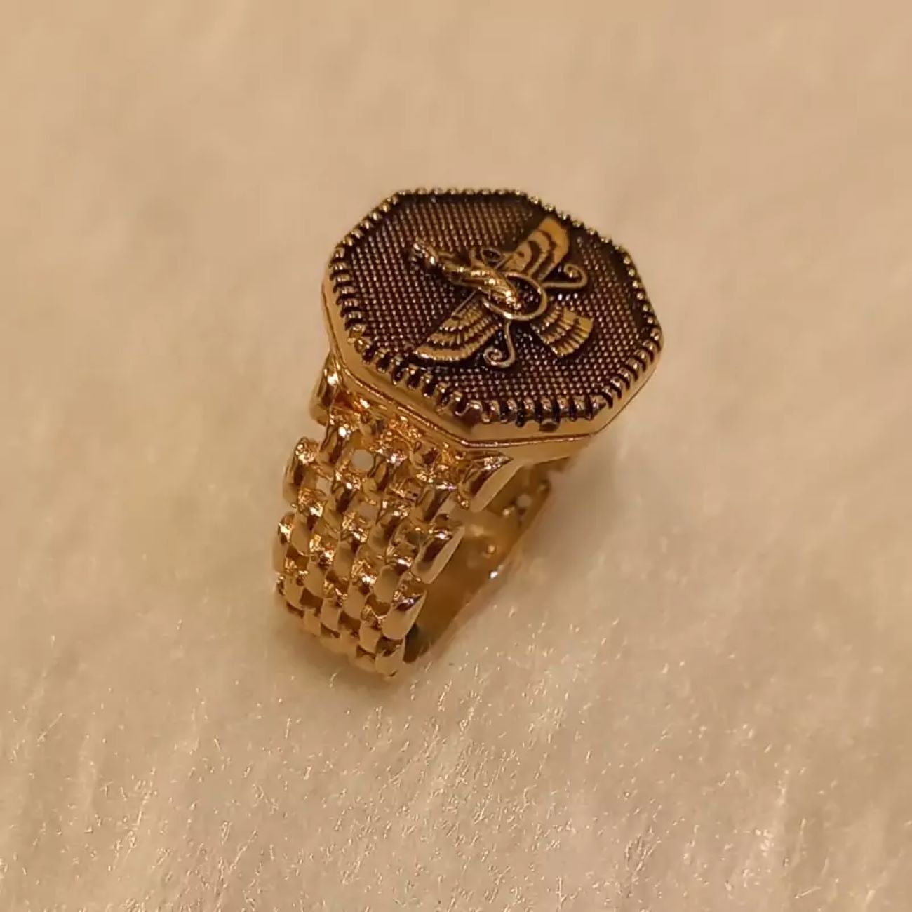 Ring Fixed Color Farvahar Design – Persian Symbol of Wisdom and Protection