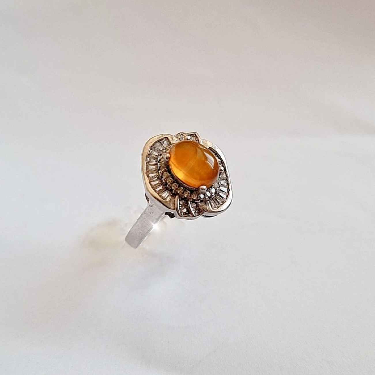 Sharf al-Shams Persian Silver Ring – A Symbol of Elegance