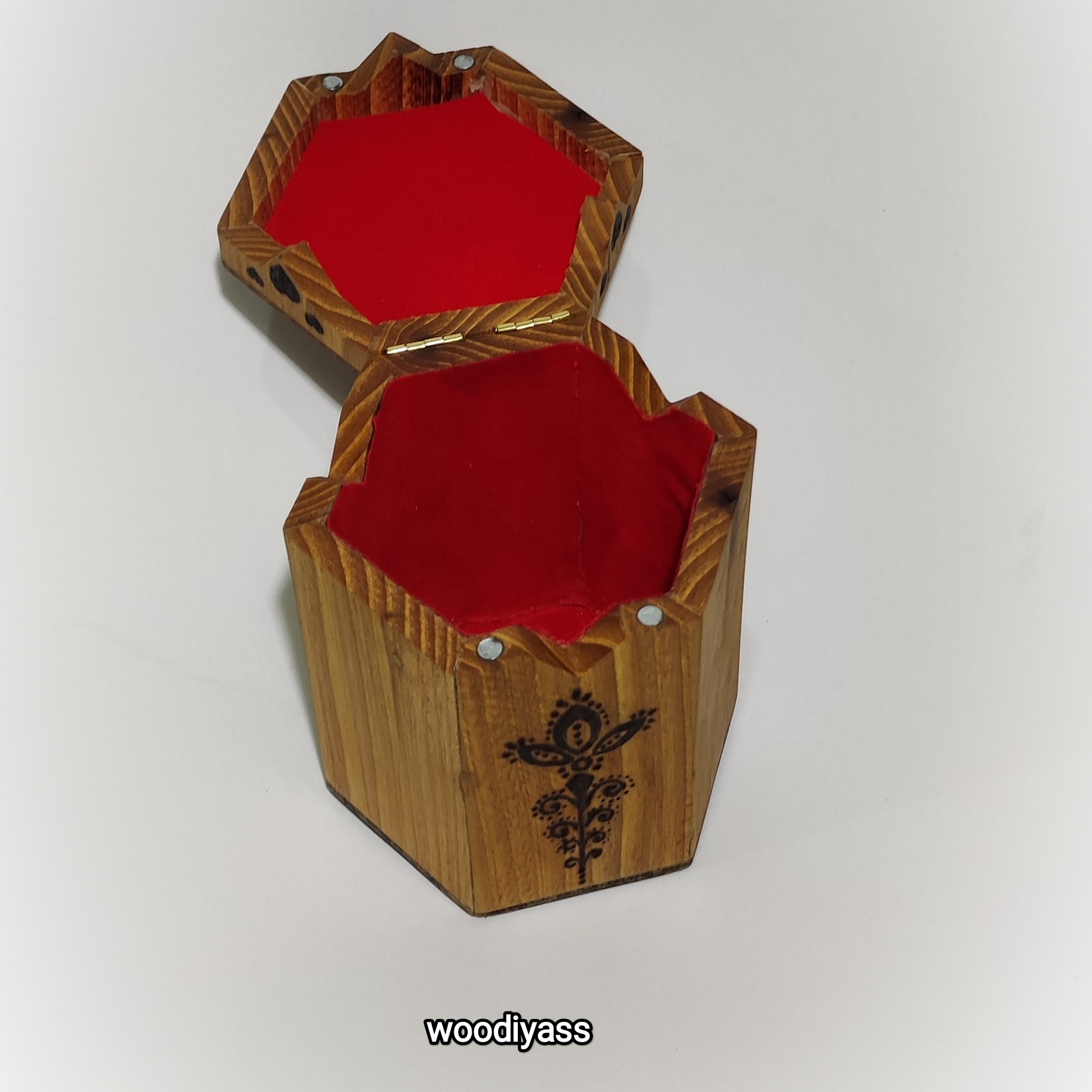 Wooden Jewelry Box with Leaf and Floral Engraving