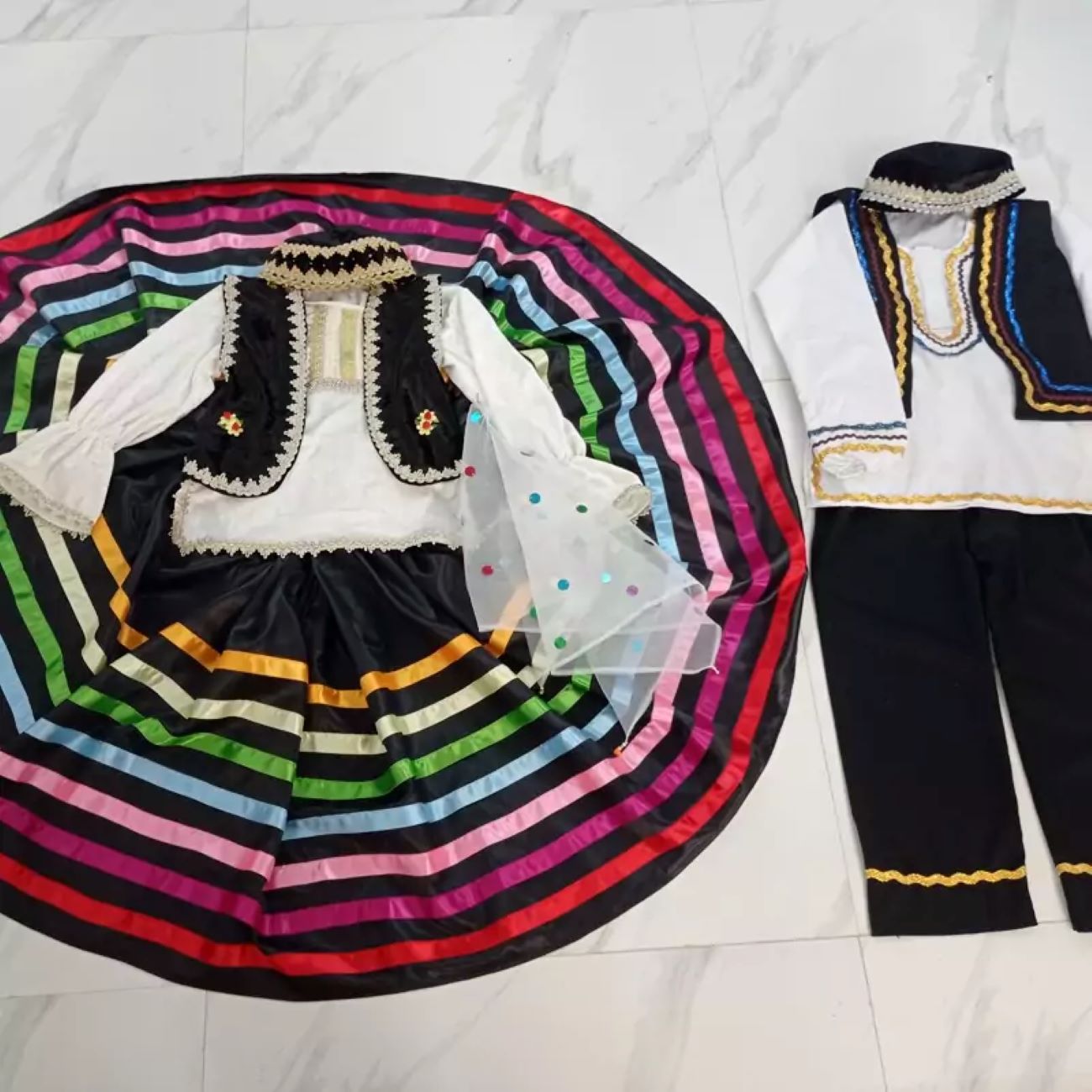 Gilaki Traditional Clothing Set for Girls and Boys, Including Hat