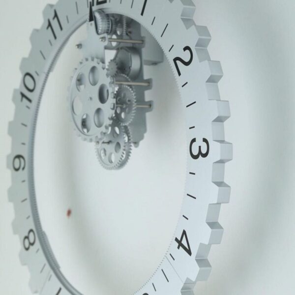 Mechanical Gear Wall Clock with Rotating Dial – The Perfect Blend of Function and Style