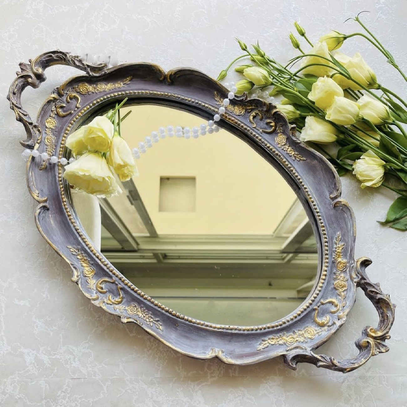 Polyresin Tray – Handmade Ornate Accents & Mirror Finish Purple