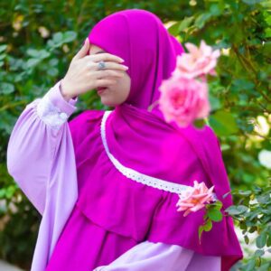 Scarf for Women – Scarf with Trimmed Edges