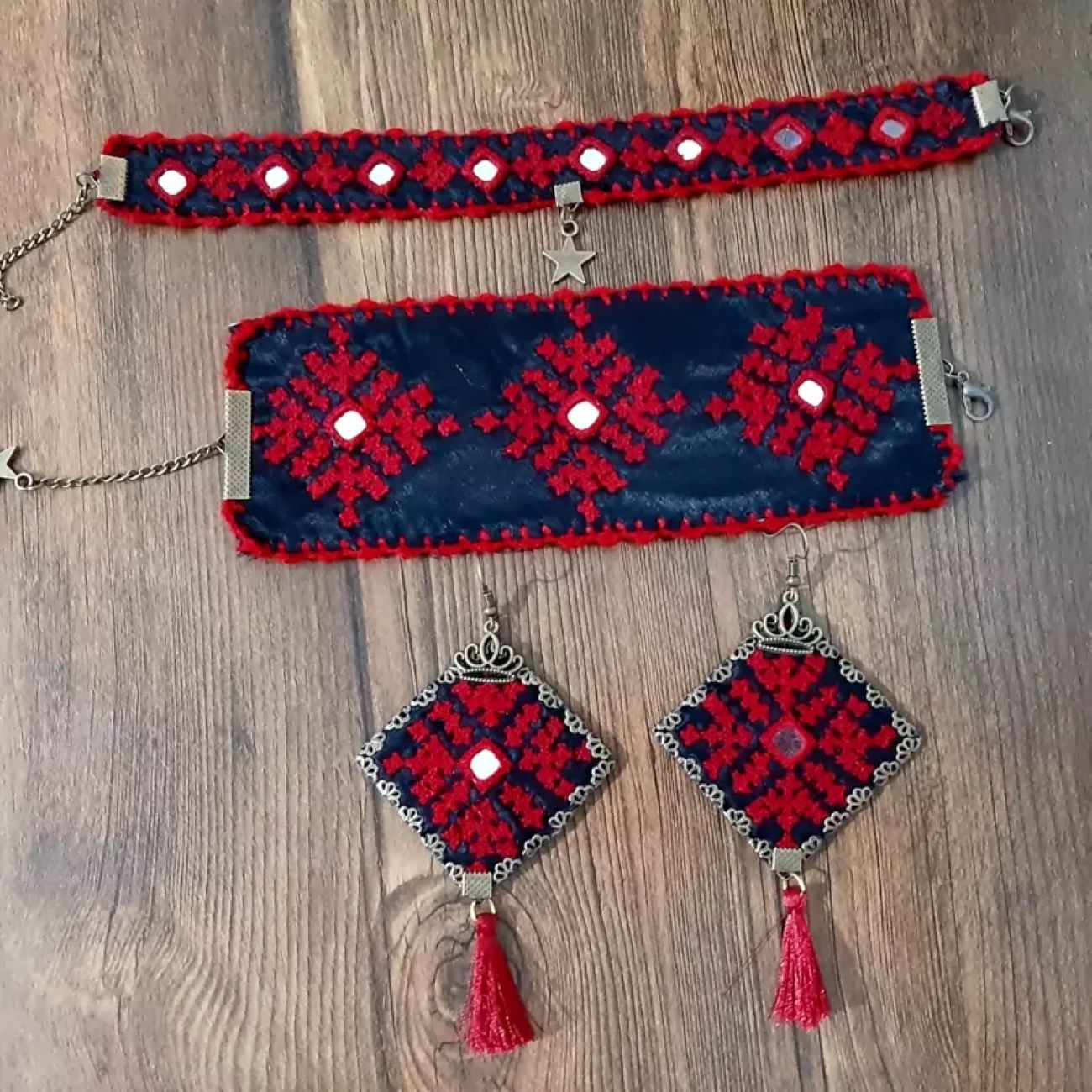 Unique Embroidered Bracelet, Earing and Ankle Set for a Chic Look