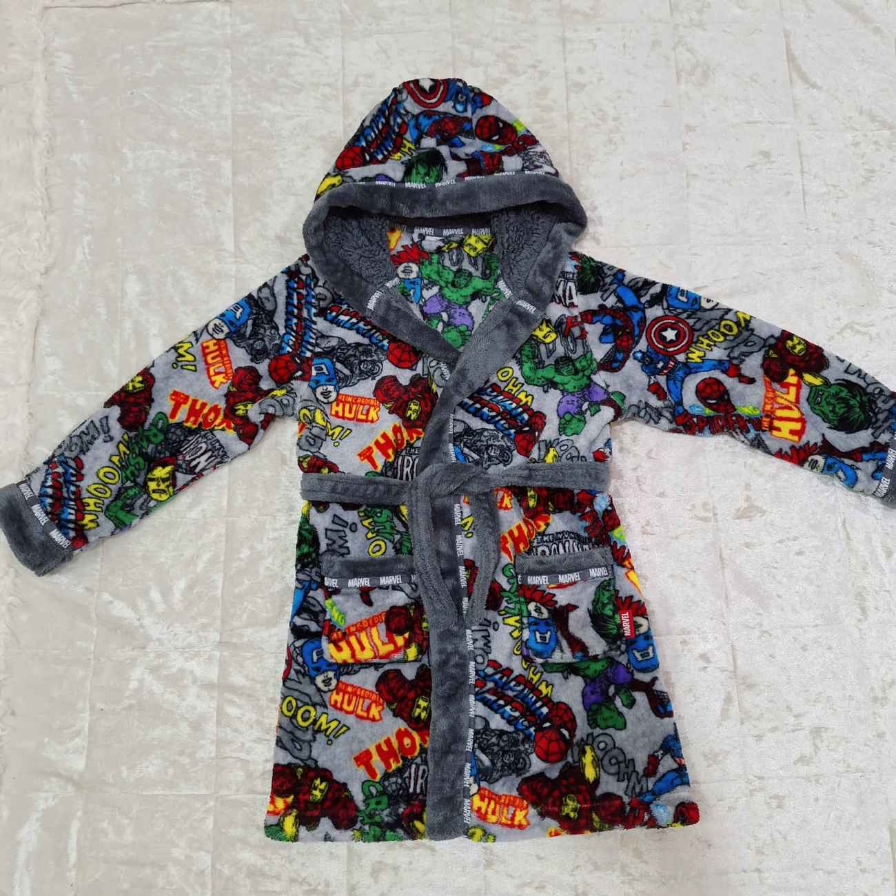 Kid's Hooded Towel – Cozy Comfort for Bath Time & Pool Time
