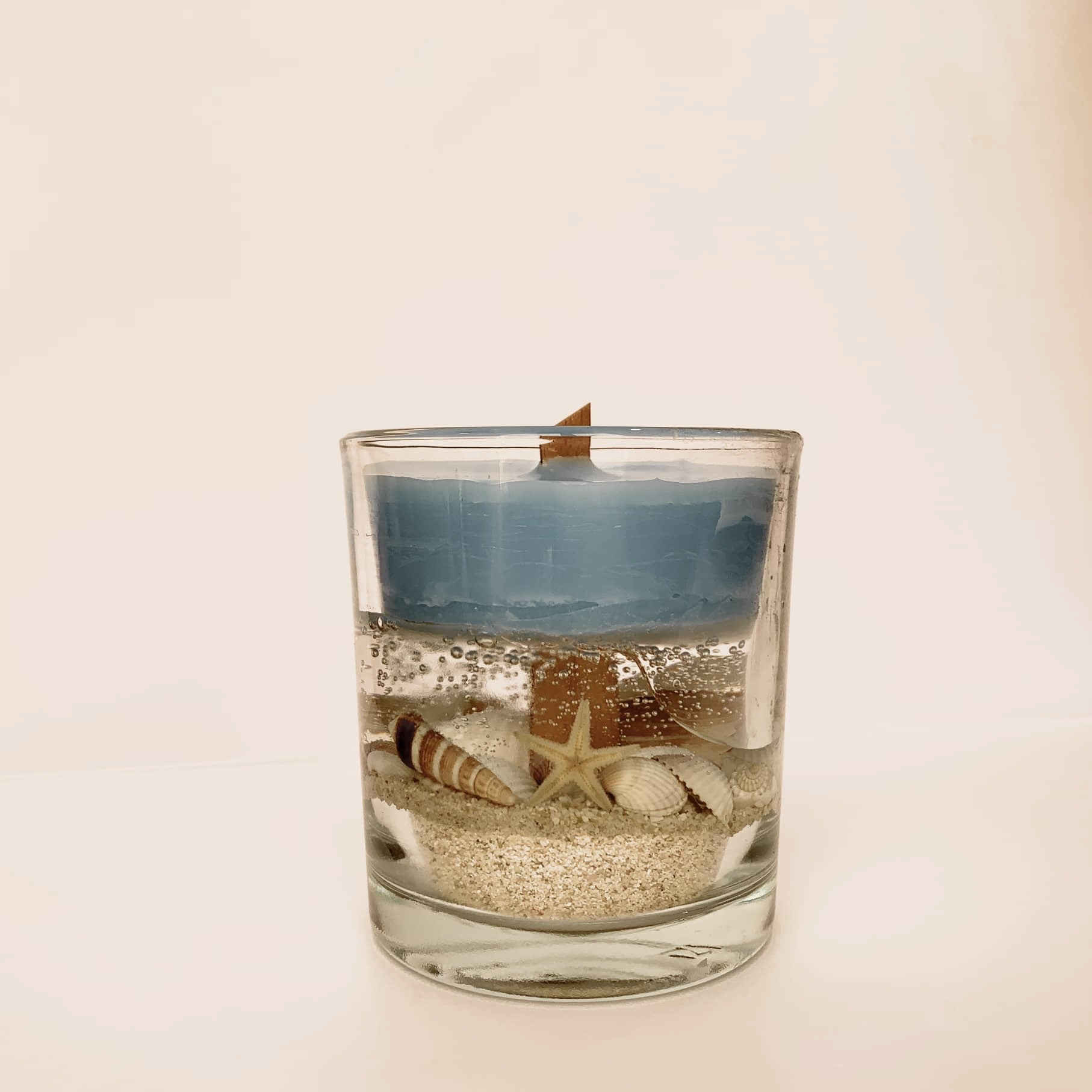 Beach-Themed Glass Jar Candle – Ocean Waves Scent, Coastal Vibes