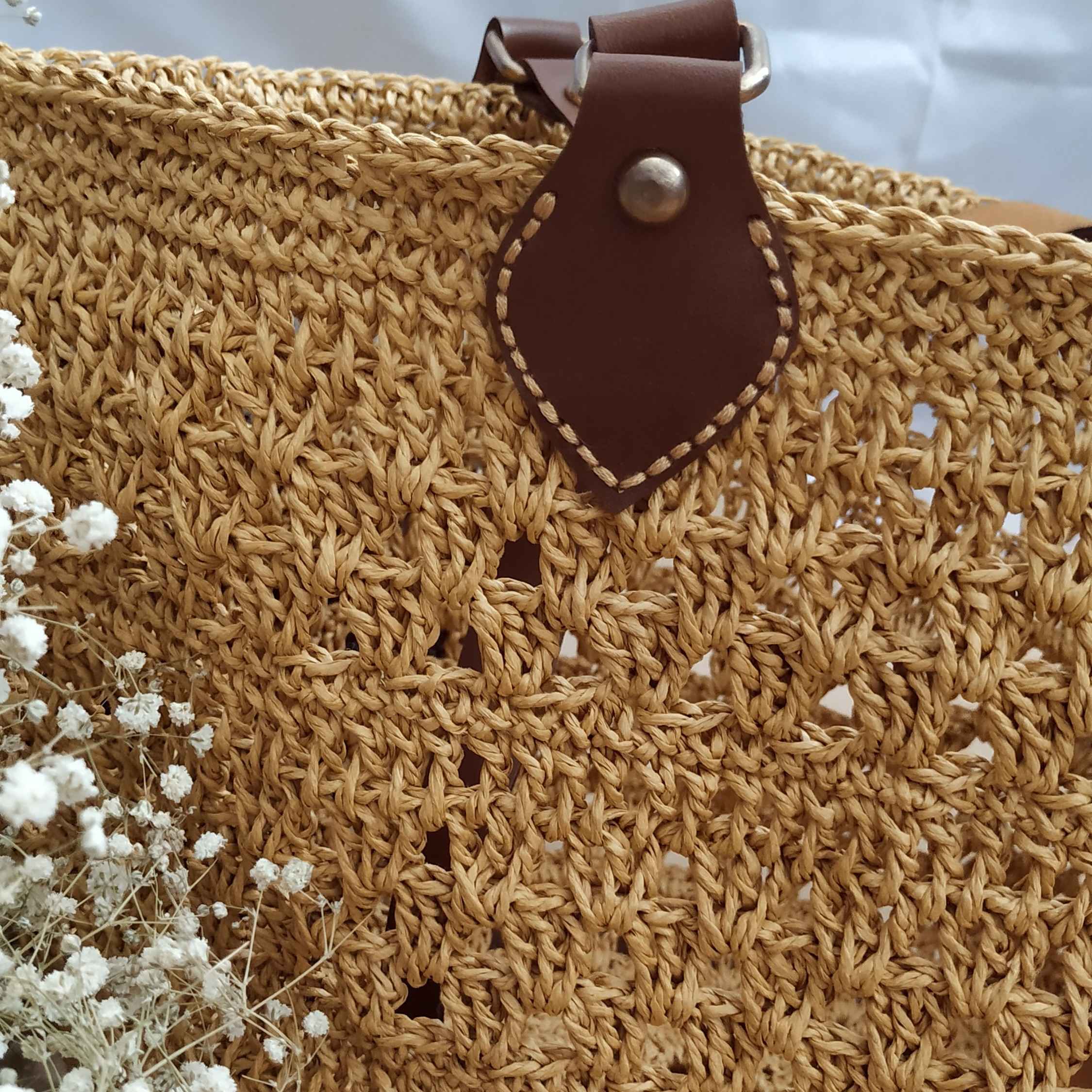 Bohemian Crochet Raffia Tote – A Natural Everyday Companion