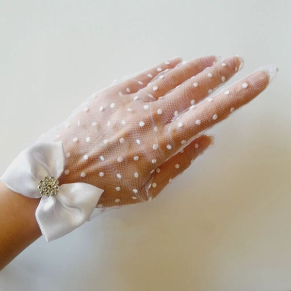 Chic Bridal Gloves With Lace, Pearls, And Bows For Weddings
