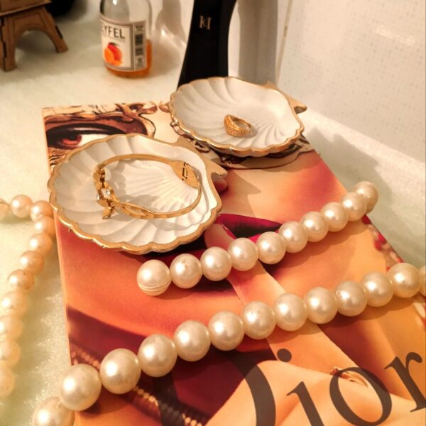 Chic Seashell Jewelry Holder for Rings and Earrings