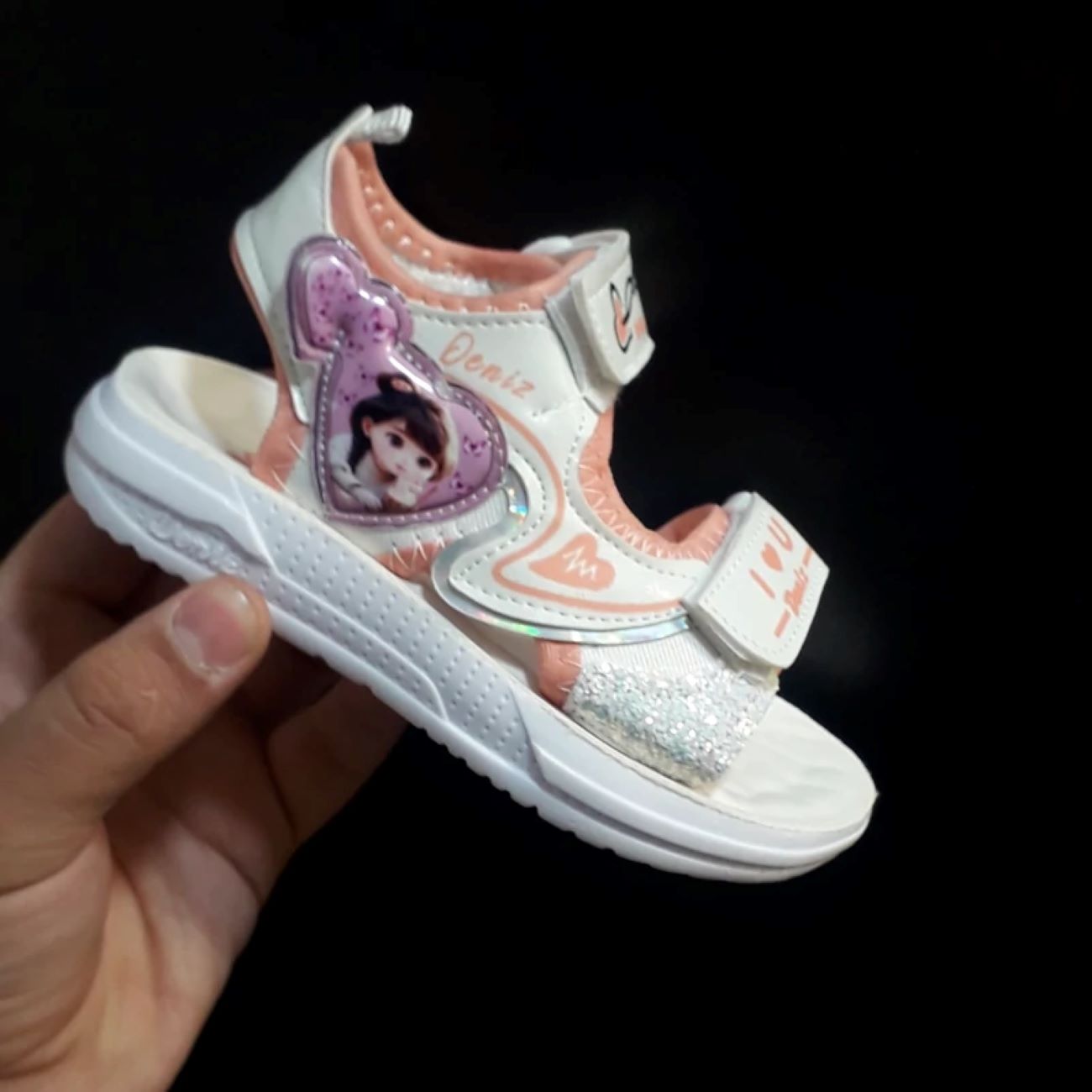 Comfortable Kids’ Sandals for All-Day Play with Velcro Strap Easy to Wear