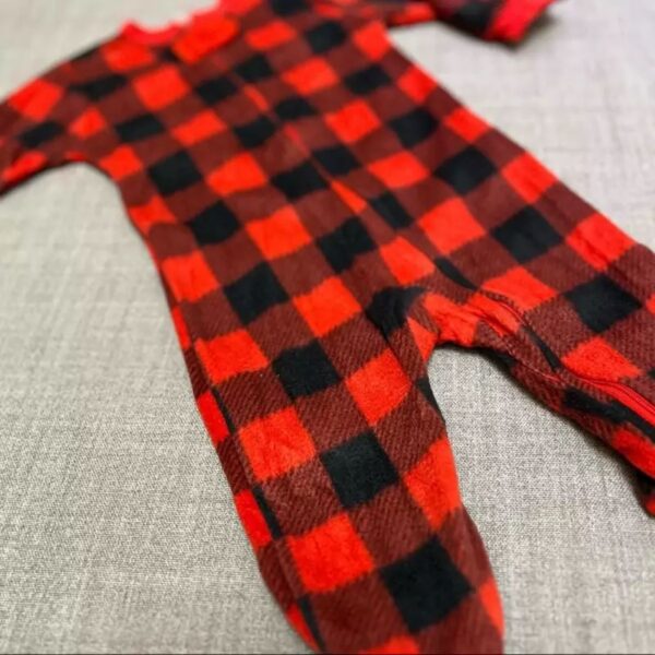 Cotton Baby Romper in Plaid Design – Cozy and Stylish, Imported for Your Little One