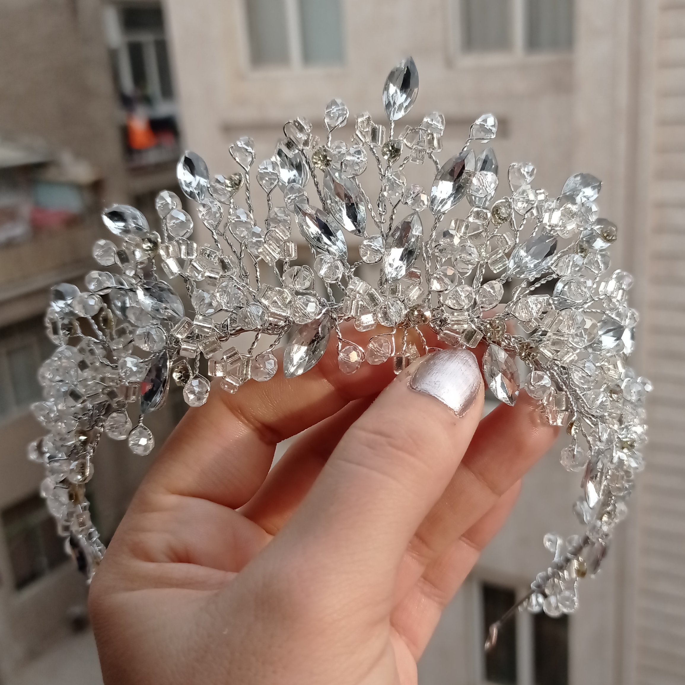 Crystal Wedding Tiara – Elegant Design for Brides & Bridesmaids