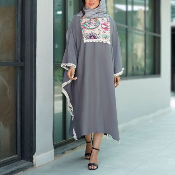 Elegant Black Abaya-Style Mantu – Summer Wear with a Perfect Fit and Indian Embellishments