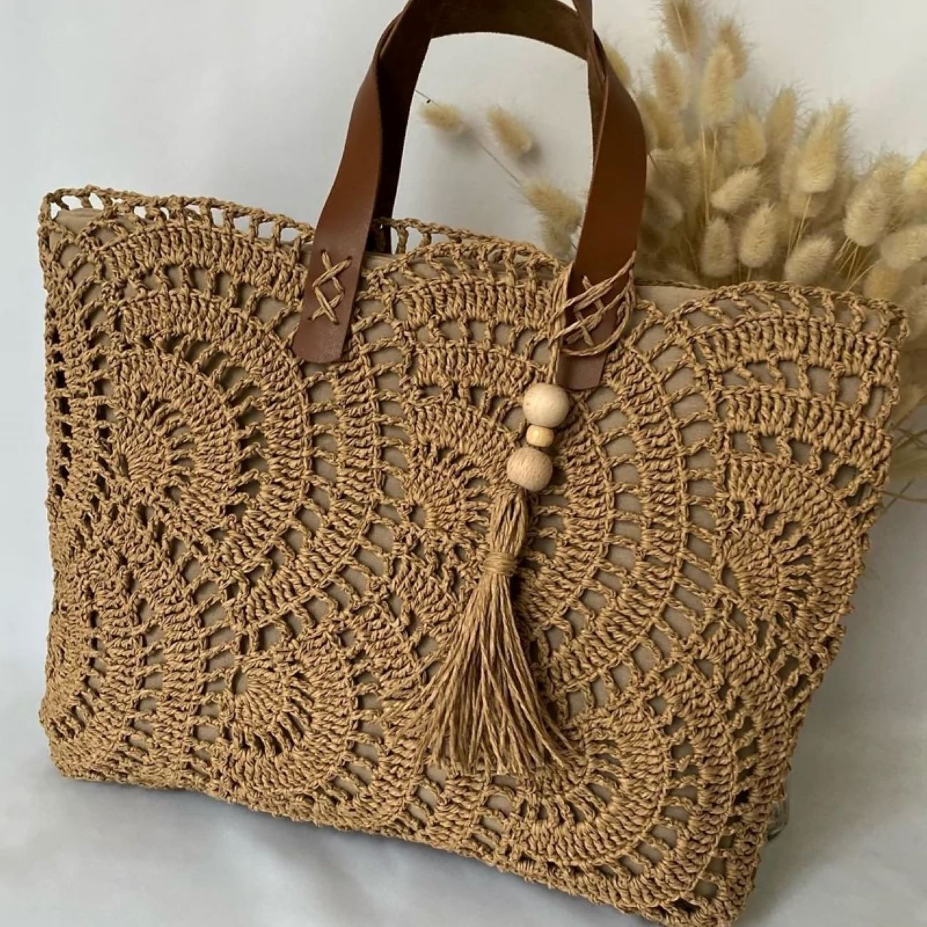 Elegant Handwoven Raffia Handbag – Crafted with Soft Paper Yarn