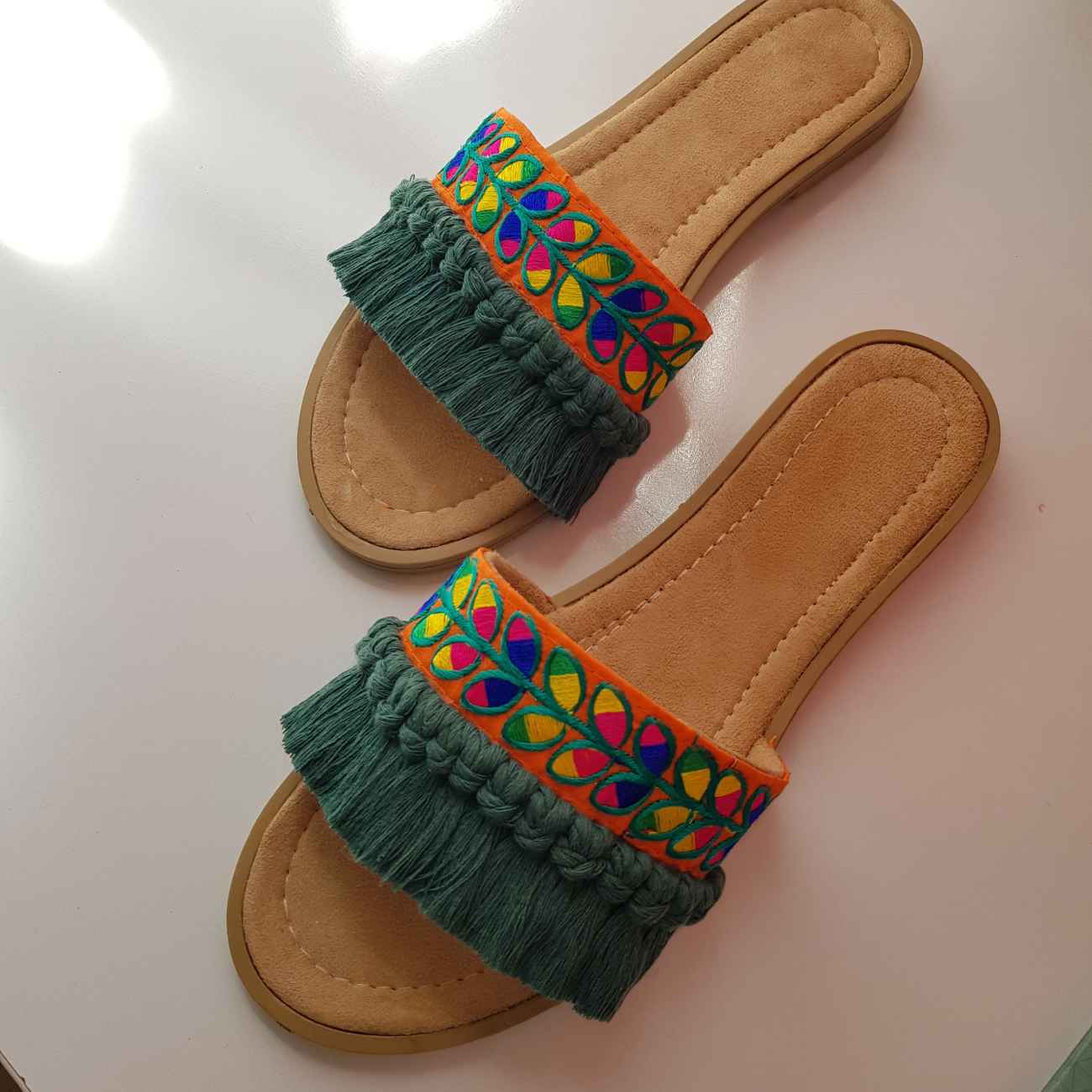 Embroidered Macrame Indoor Slipper for Women – Soft & Handmade with Leaf Design