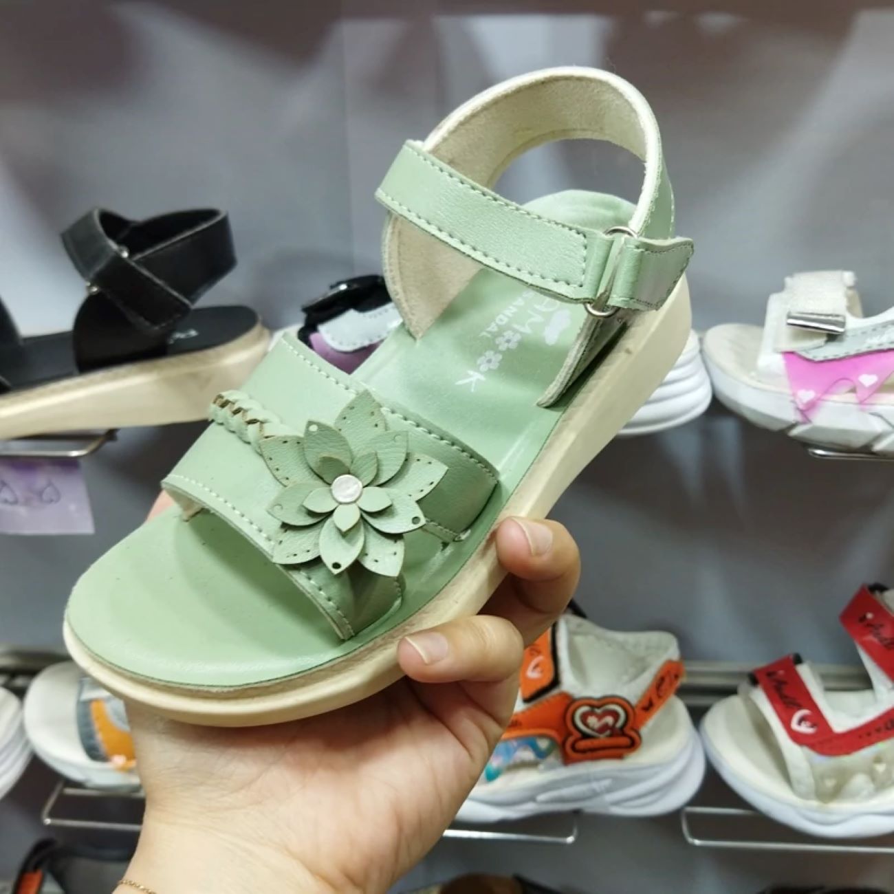 Fashionable and Practical Kids’ Sandals for Outdoor Fun with Velcro Straps