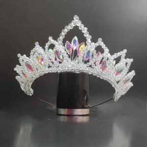 Glimmering Grace – A Crystal Tiara for Your Wedding Day
