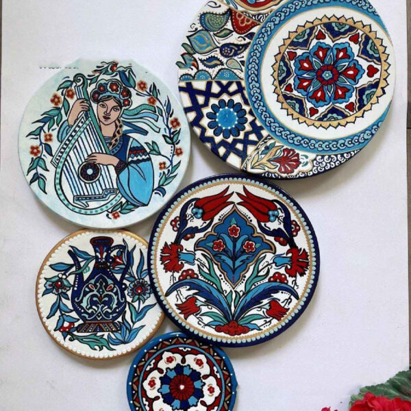 Handcrafted Decorative Pottery Plate Set – Traditional Artistic Home Accent (5 Pcs)