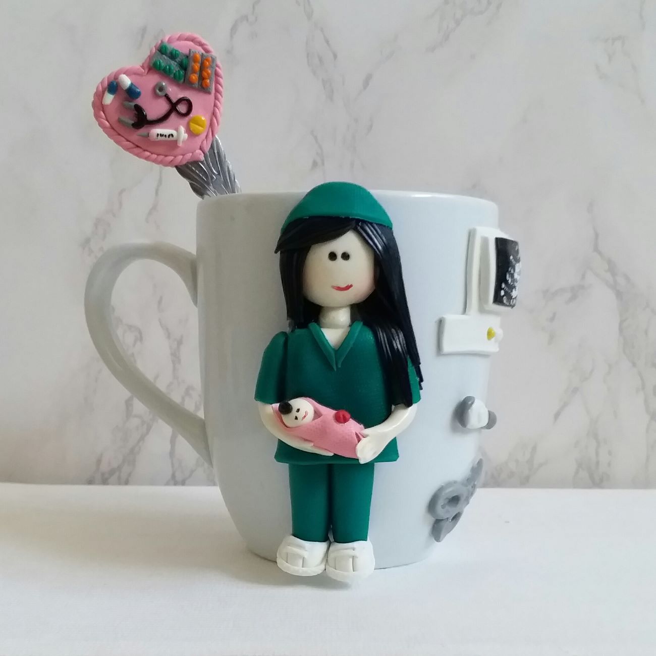 High-Quality Ceramic Mug with Inspiring Midwife Design