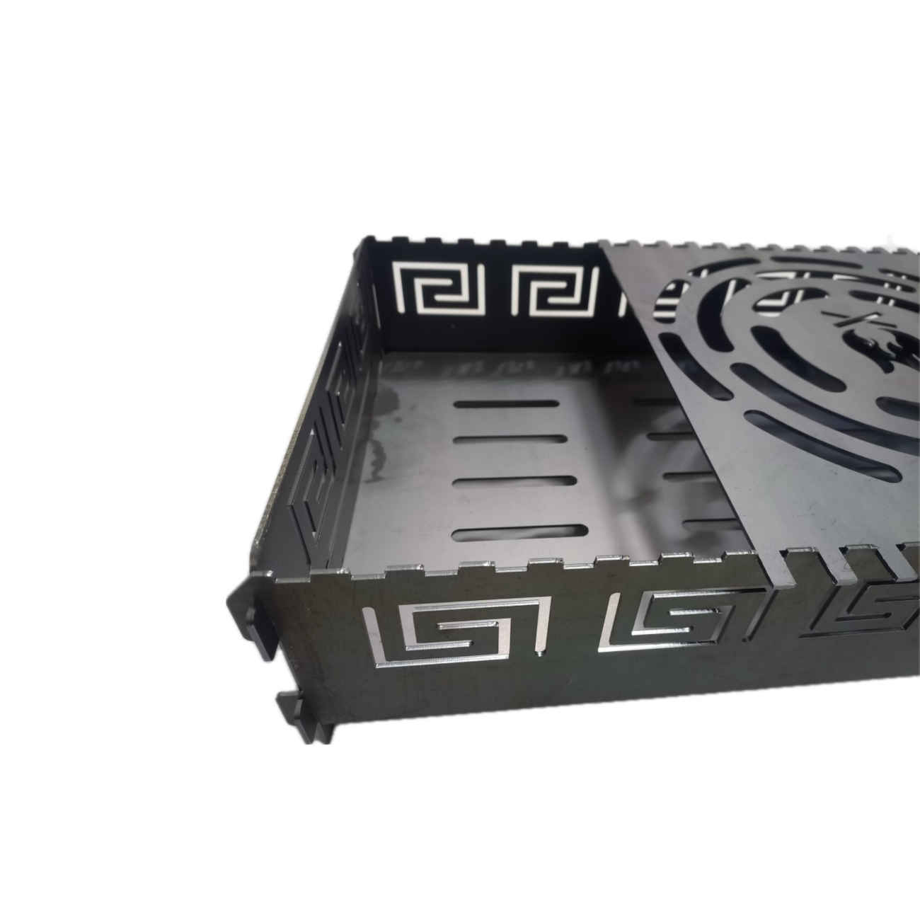 Lightweight Persian BBQ – Foldable Mangal Grill for Kebab Perfection