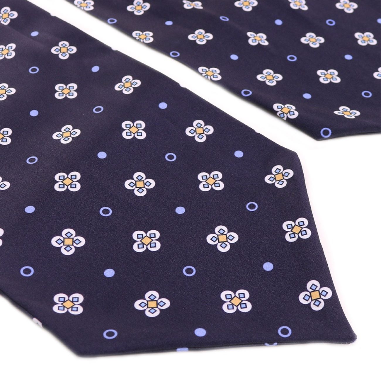 Men’s Fashion Neck Scarf | Lightweight & Comfortable Wrap