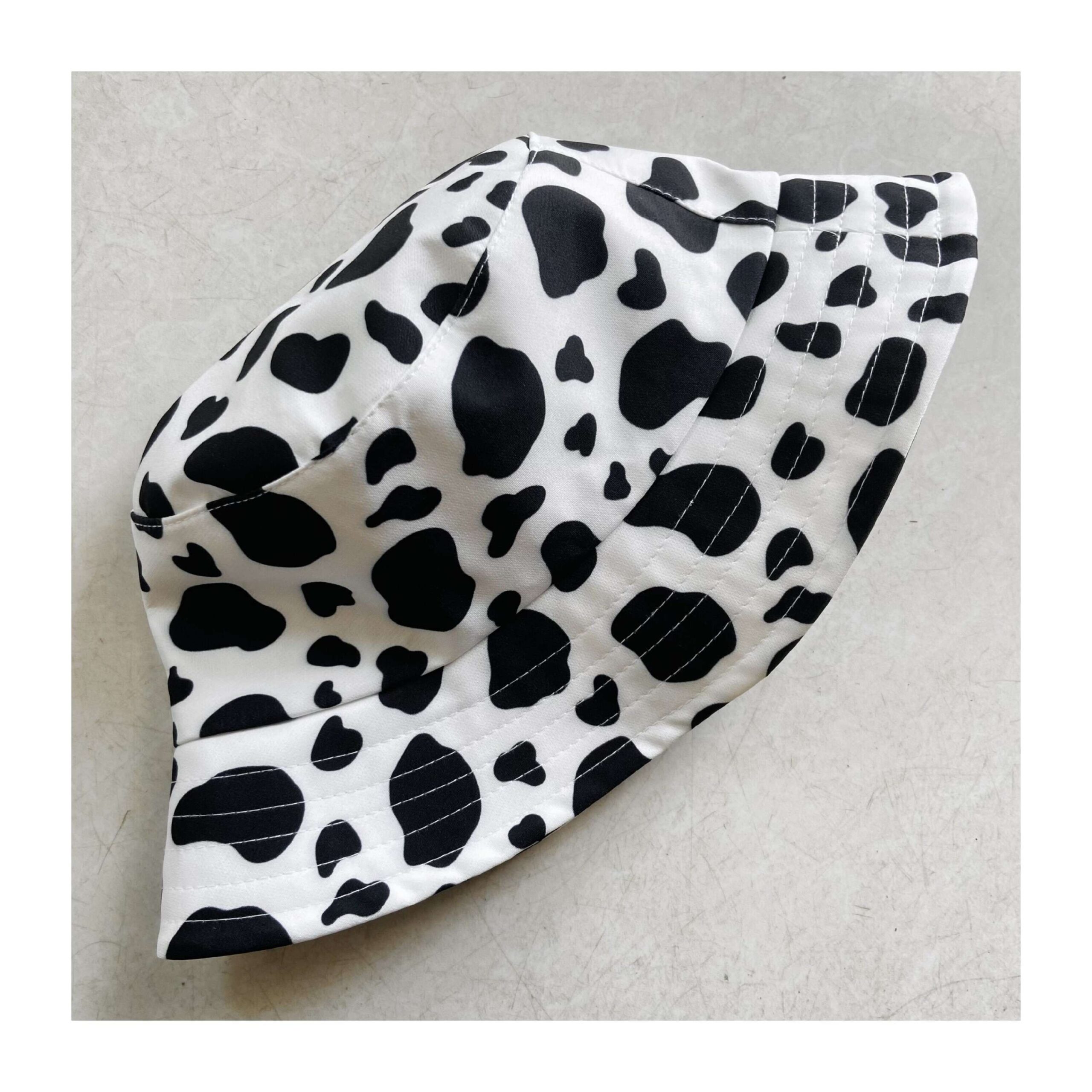 Outdoor Cow Print Bucket Hat – Suitable for Making a Fashion Statement at Any Event